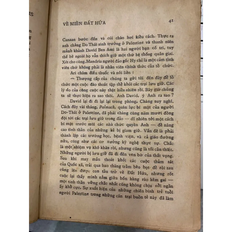 VỀ MIỀN ĐẤT HỨA - LÉON URIS 747486