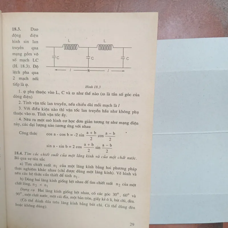 Bài thi Vật lý quốc tế 2 996462