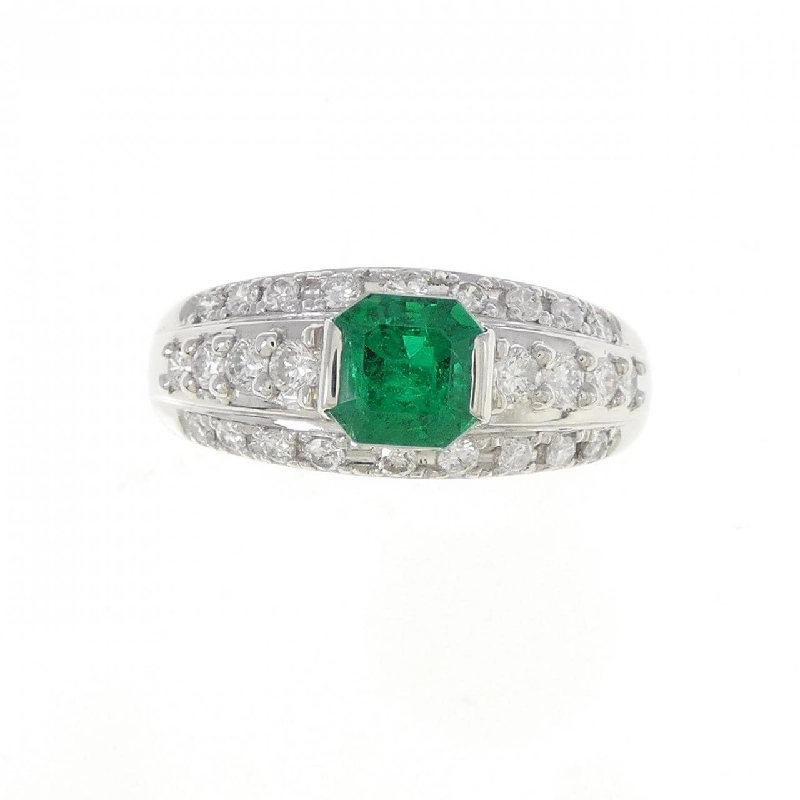 Nhẫn Emerald 0.74CT 672395