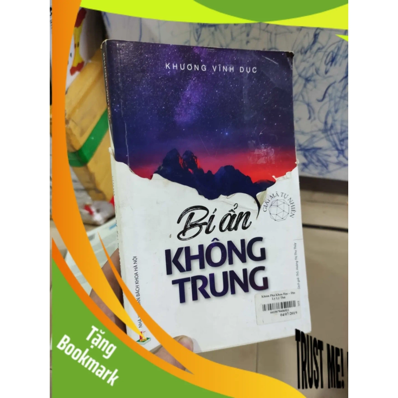 (TẶNG BOOKMARK) Bí ẩn không trungRBK01/03 939481