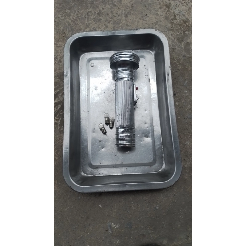 Đèn Pin TQ . Pan Da . China ngày xưa ít sd nên còn đẹp Tặng kèm 3 bóng oong bun 3v ... 443826