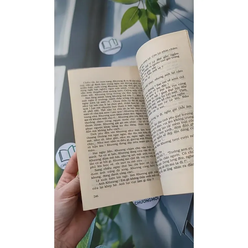 [XƯA] Dòng Xoáy (1989) - Trần Thị Nhật Tân 997586