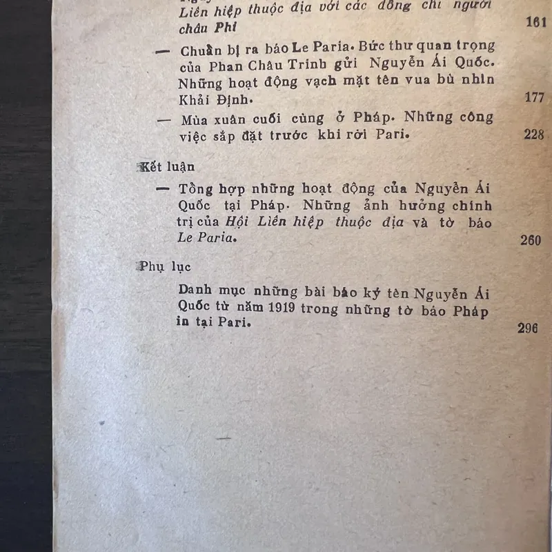 Combo 4 cuốn sách về Bác Hồ (sưu tầm) 625039