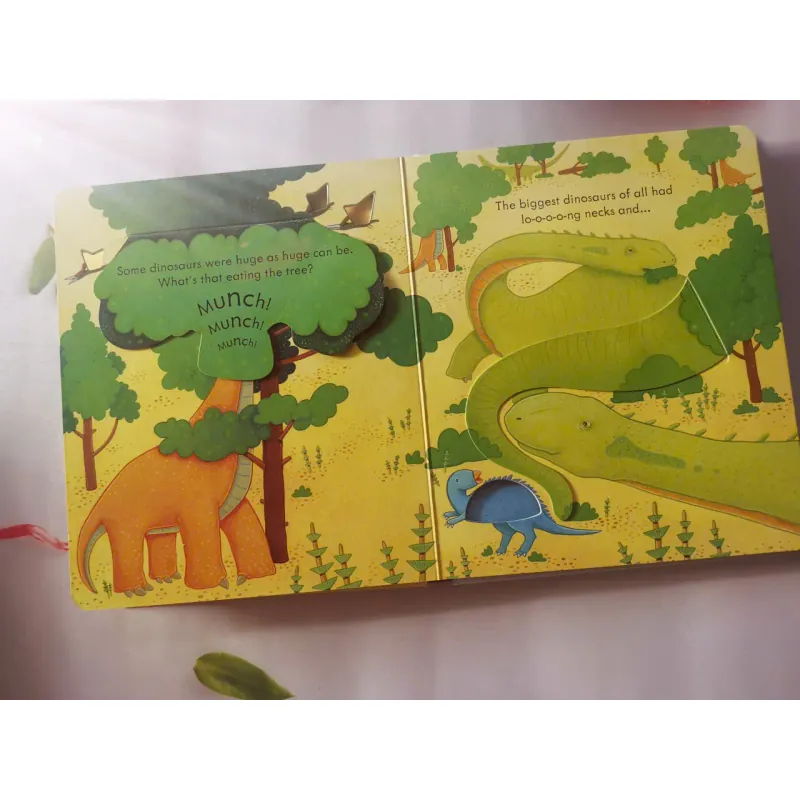 Usborne Peep Inside Dinosaurs 961426