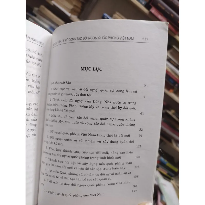 Sách: Một số vấn đề về công tác Đối ngoại Quốc phòng Việt Nam - TS Nguyễn Huy Hiệu (A2) 575826