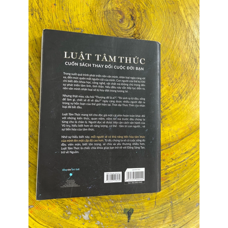 Luật tâm thức 469976