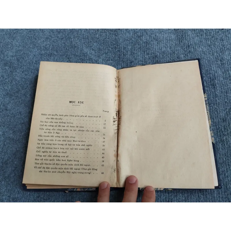 MƯỜI BA BÀI CÓ LIÊN QUAN ĐẾN KINH TẾ CHÍNH TRỊ 688852