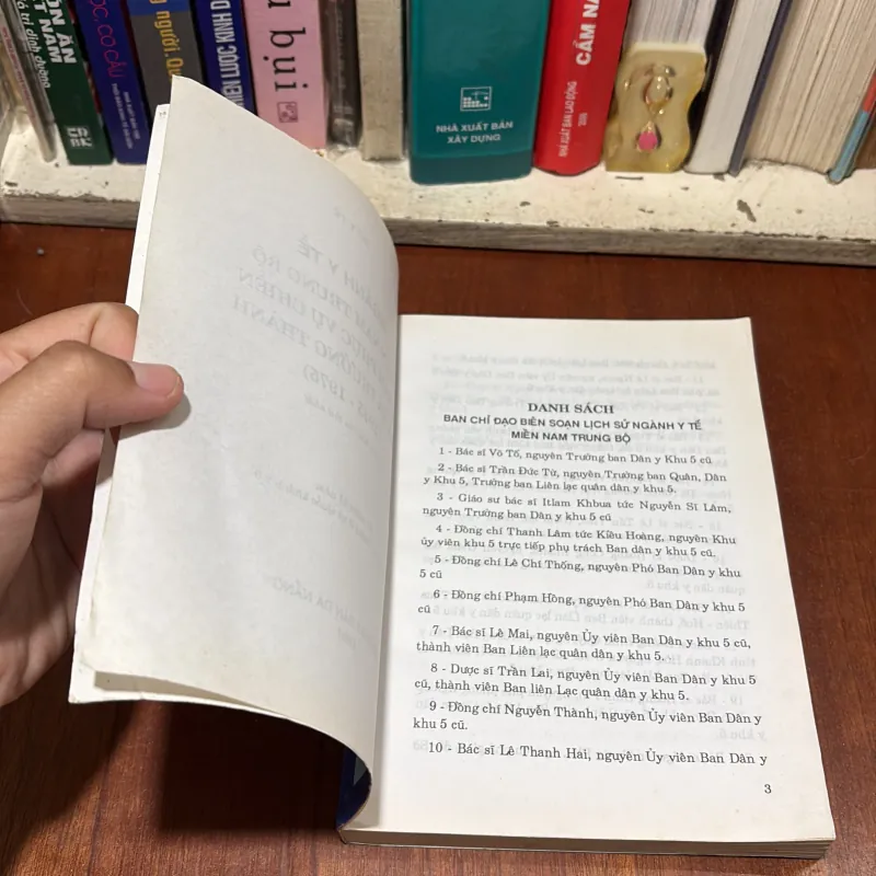 I Ngành Y Tế Miền Nam Trung Bộ 30 Năm Phục Vụ Chiến Đấu Và Trưởng Thành (1945•1975) - 1996 798005