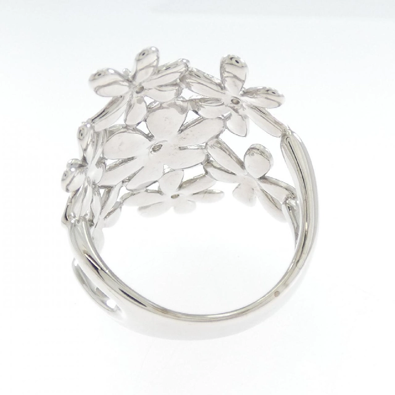 Nhẫn kim cương K18WG hoa 0.13CT 667120