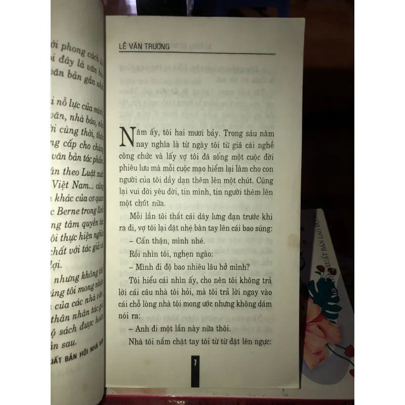 Những đồng tiền siết máu - Lê Văn Trương  1028132