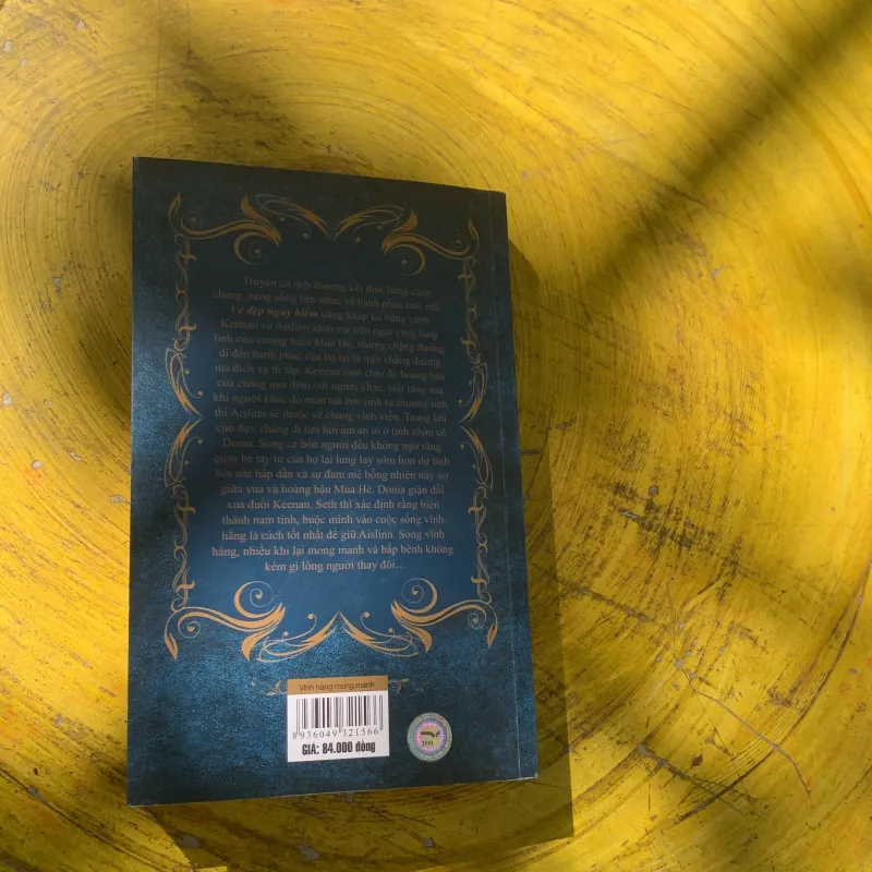 VĨNH HẰNG MONG MANH - MELISSA MARR 783408