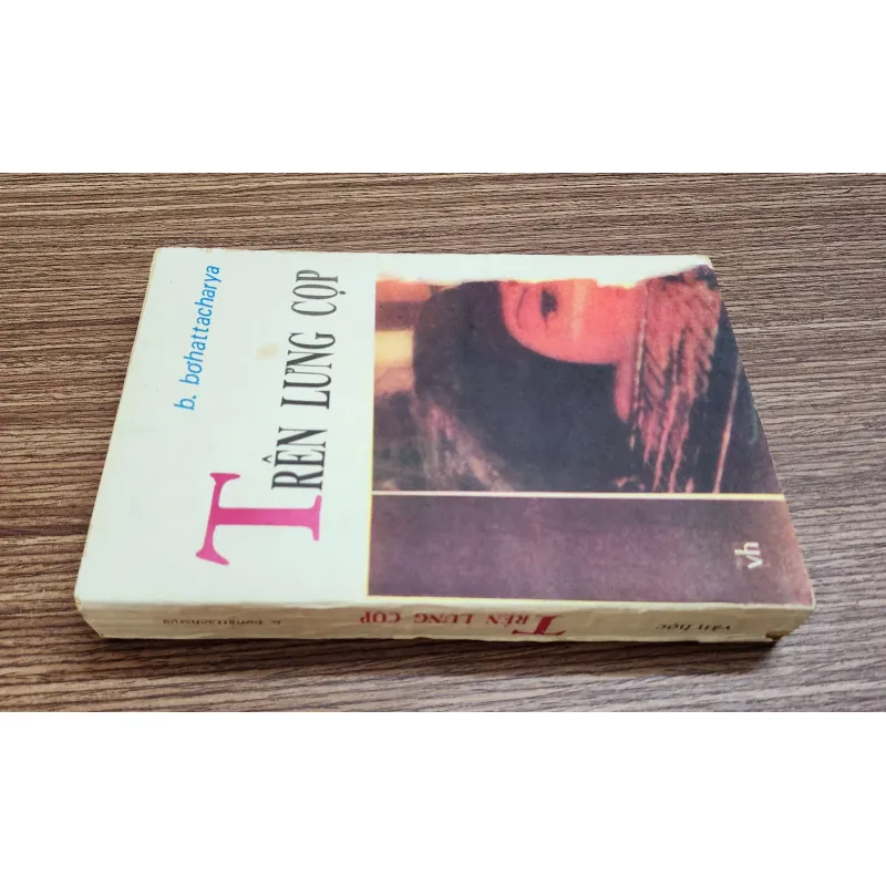 Tác phẩm VH kinh điển Ấn Độ: TRÊN LƯNG CỌP 776272