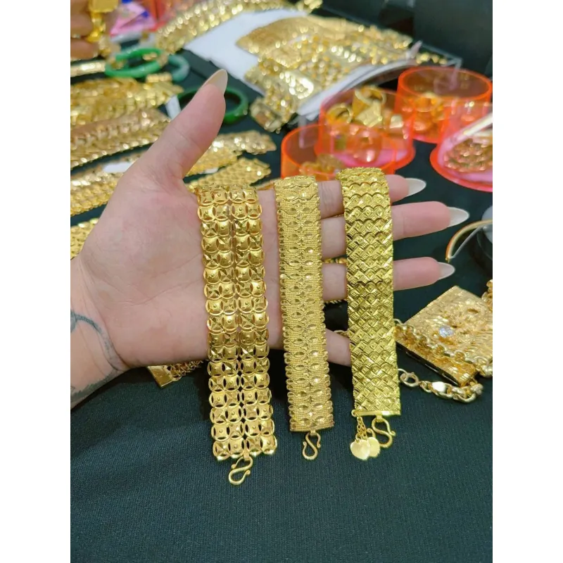 Lắc đồng xi vàng 24k 754640