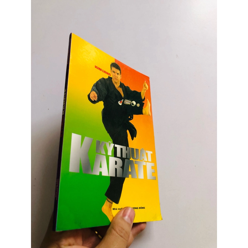 Sách võ thuật  498747