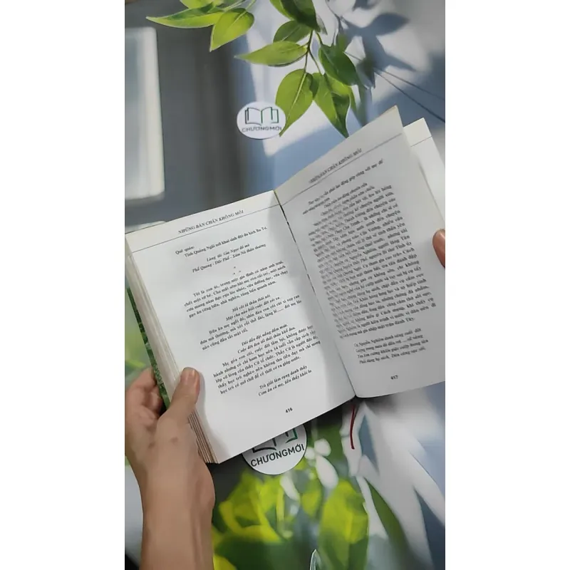 [MIỄN PHÍ BỌC SÁCH] Những Bàn Chân Không Mỏi 1: Ra Trận (Truyện Ký) 750805