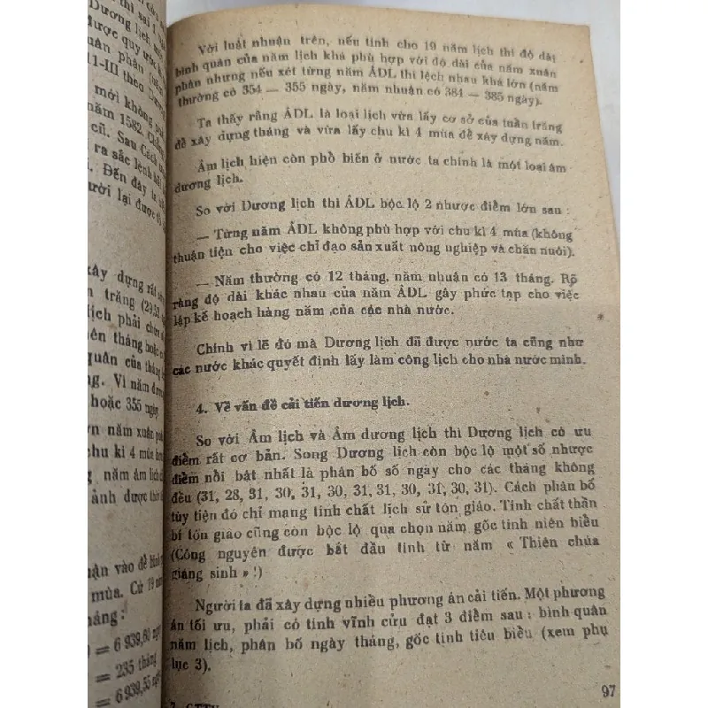 Giáo trình thiên văn - Phạm Viết Trinh và Nguyễn Đình Noãn 701846