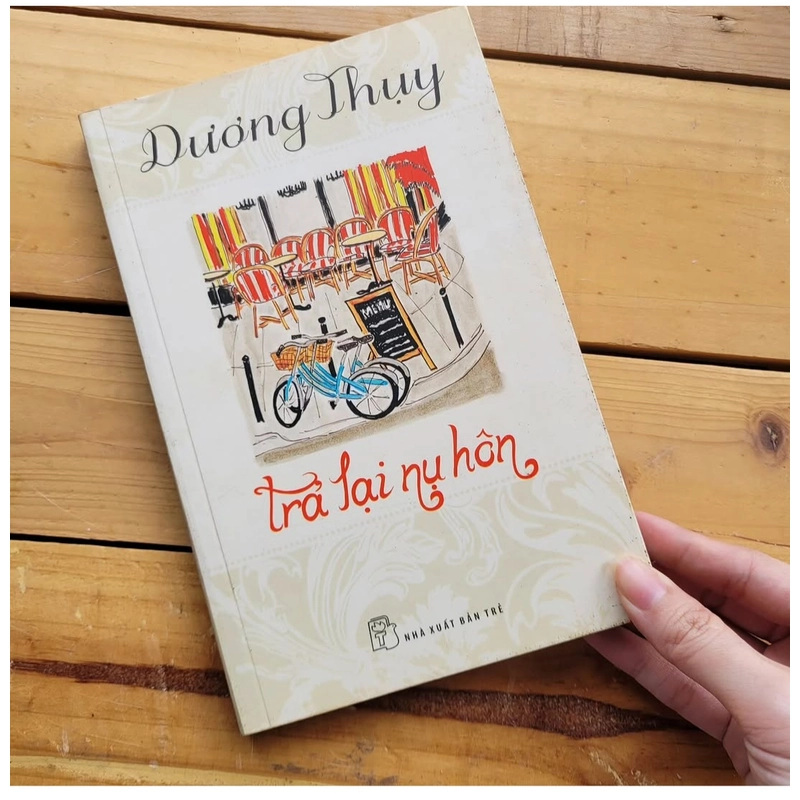 Trả lại nụ hôn - Dương Thụy 496606