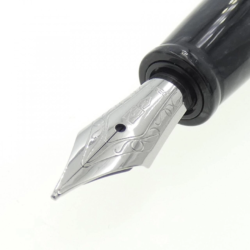 Bút máy Delta Bộ sưu tập Vintage Black - Hàng hiệu Authentic 881609