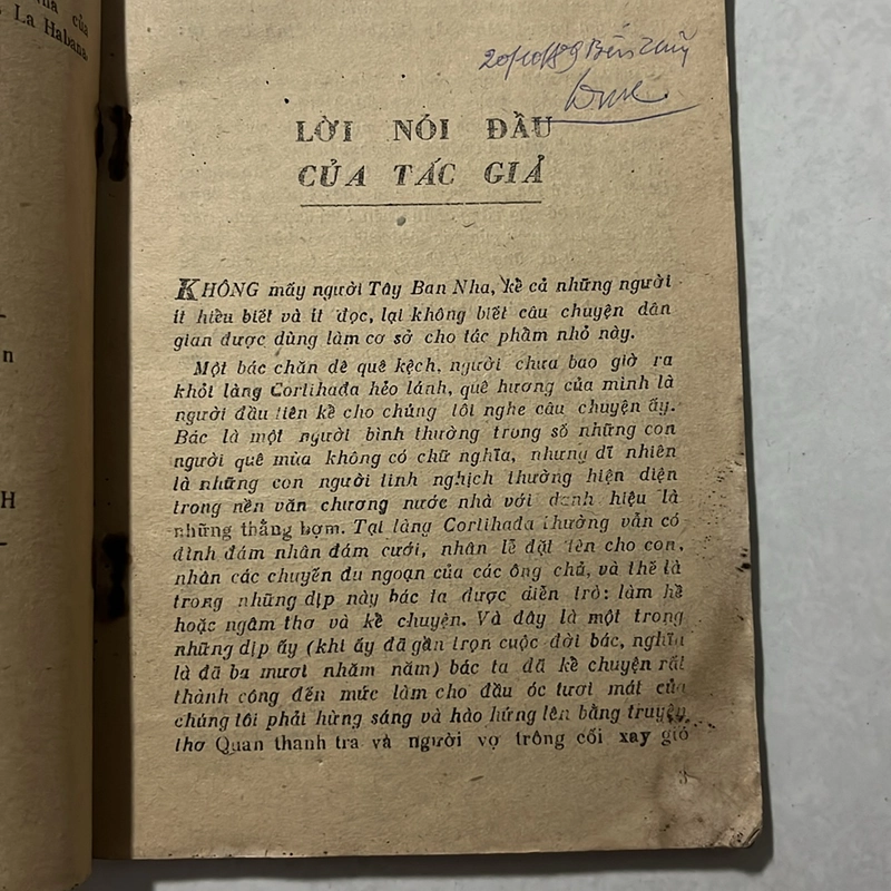 Chiếc mũ ba sừng — P.A.Do Alarcon 495452