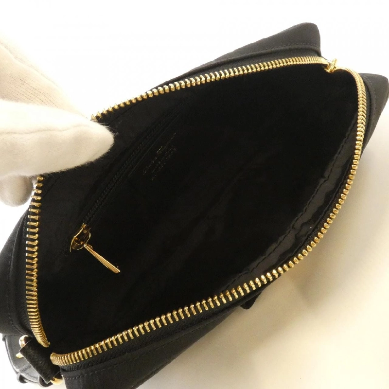 Túi xách vai Salvatore Ferragamo 22 0353 - Hàng hiệu Chính hãng 802708