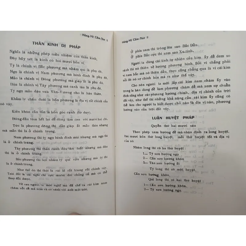 HỒNG VŨ CẤM THƯ ( 2 QUYỂN ) 596867