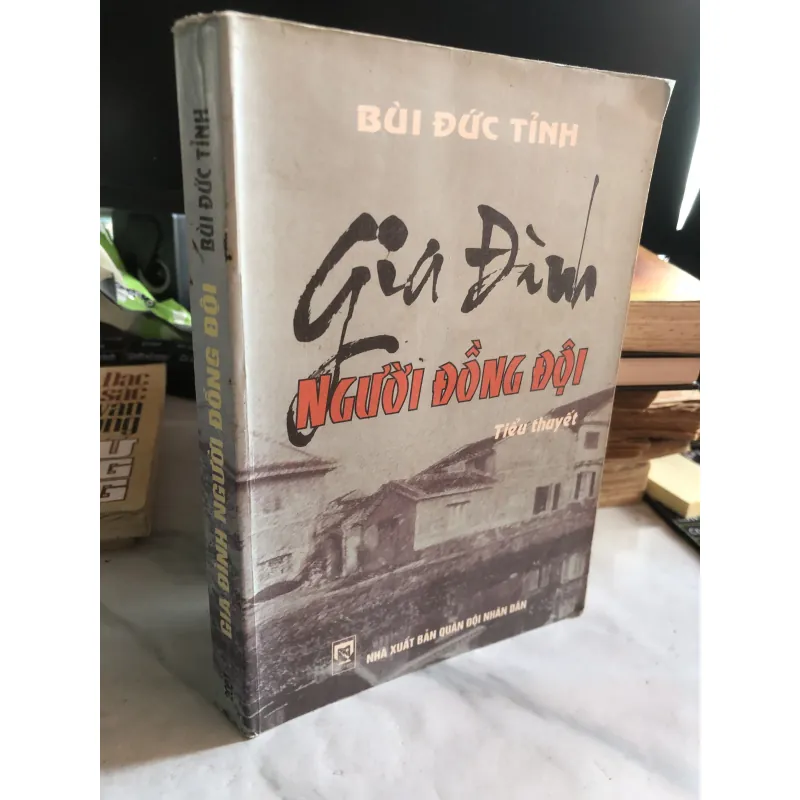 Gia đình người đồng đội - Bùi Đức Tỉnh 1010108