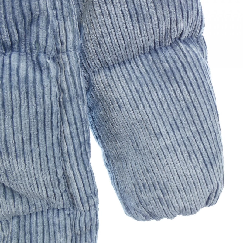 Áo khoác lông vũ MONCLER 643756