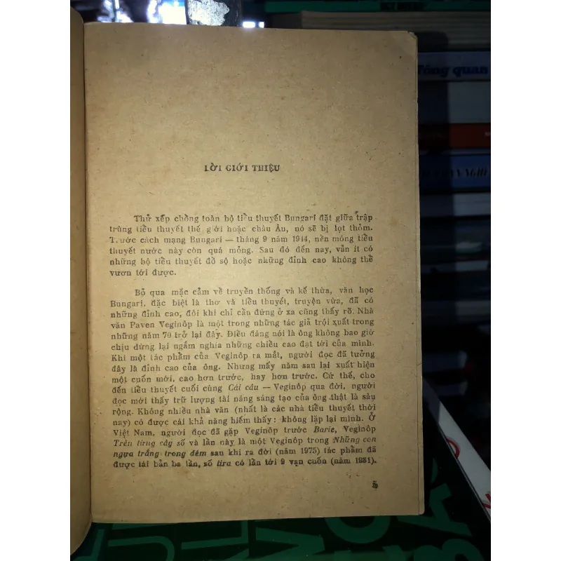 Những con ngựa trắng trong đêm - Paven Veginốp 786644