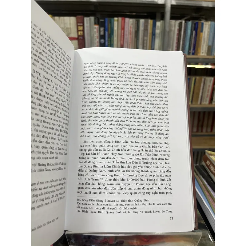 PHỦ BIÊN TẠP LỤC- LÊ QUÝ ĐÔN 702597