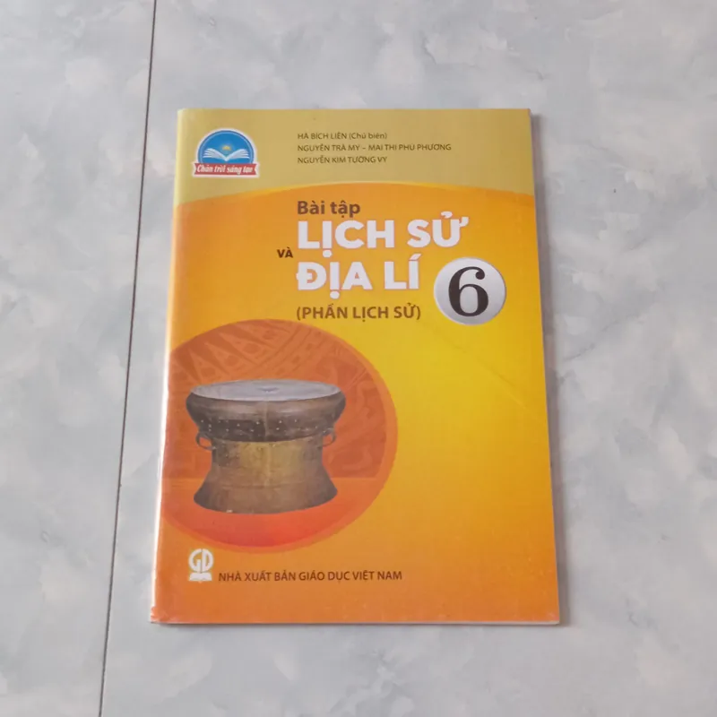 Sách Bài Tập Lịch Sử Và Địa Lí Lớp 6-Chân Trời Sáng Tạo 563447