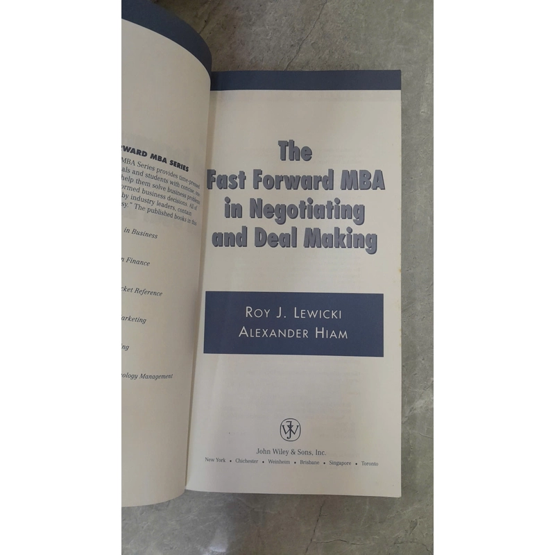 The Fast Forward MBA in Negotiating and Deal Making 385895