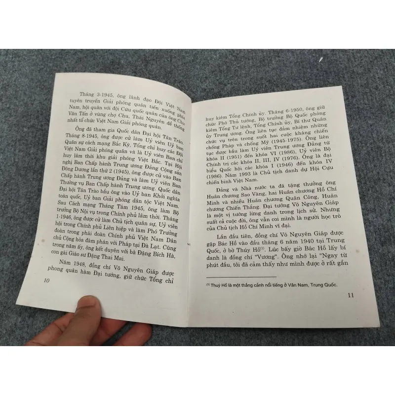 TÌNH CẢM BÁC HỒ VỚI CÁC TƯỚNG LĨNH 990641