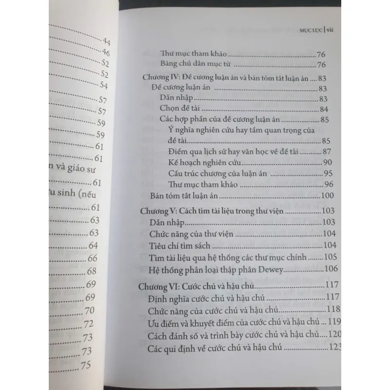 Cẩm Nang Viết Khảo Luận Luận Văn Và Luận Án 737674