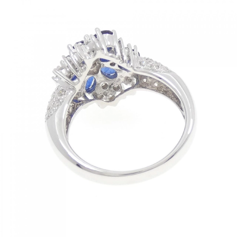 Nhẫn Sapphire 750WG 3.97CT 670610