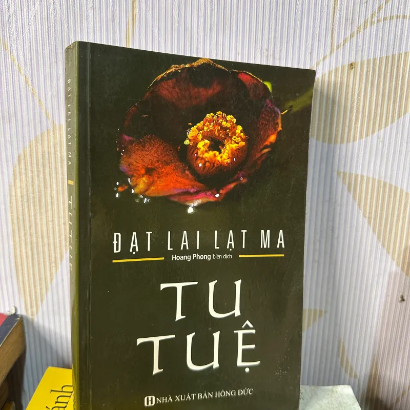 Tu tuệ (đạt lai đạt ma) 976449