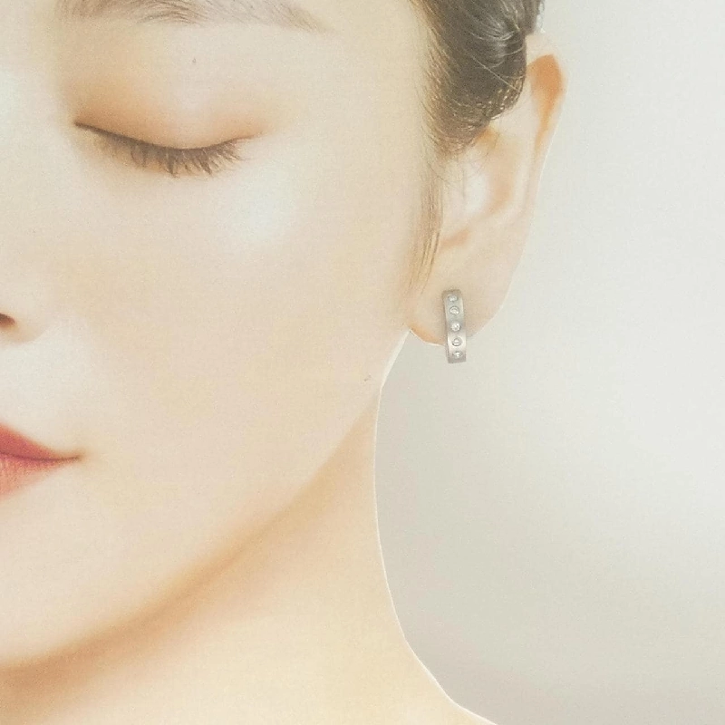 K18WG Bông tai kim cương hình vòng - Hàng hiệu Chính hãng 874234