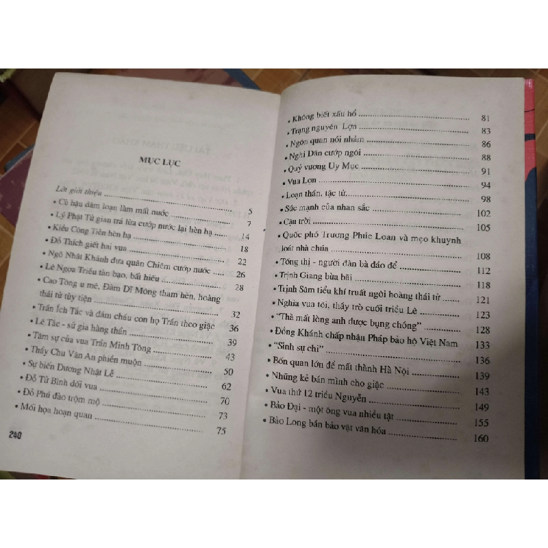 Việt sử những gương mặt phản diện - 2015 - 243 trang (Lịch sử Việt Nam) ANTQ1304 1012677