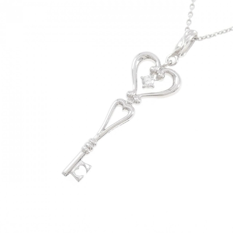 K18WG Mặt Dây Chuyền Hình Tim × Chìa Khóa Đính Kim Cương 0.05CT - Hàng hiệu Chính Hãng 861215