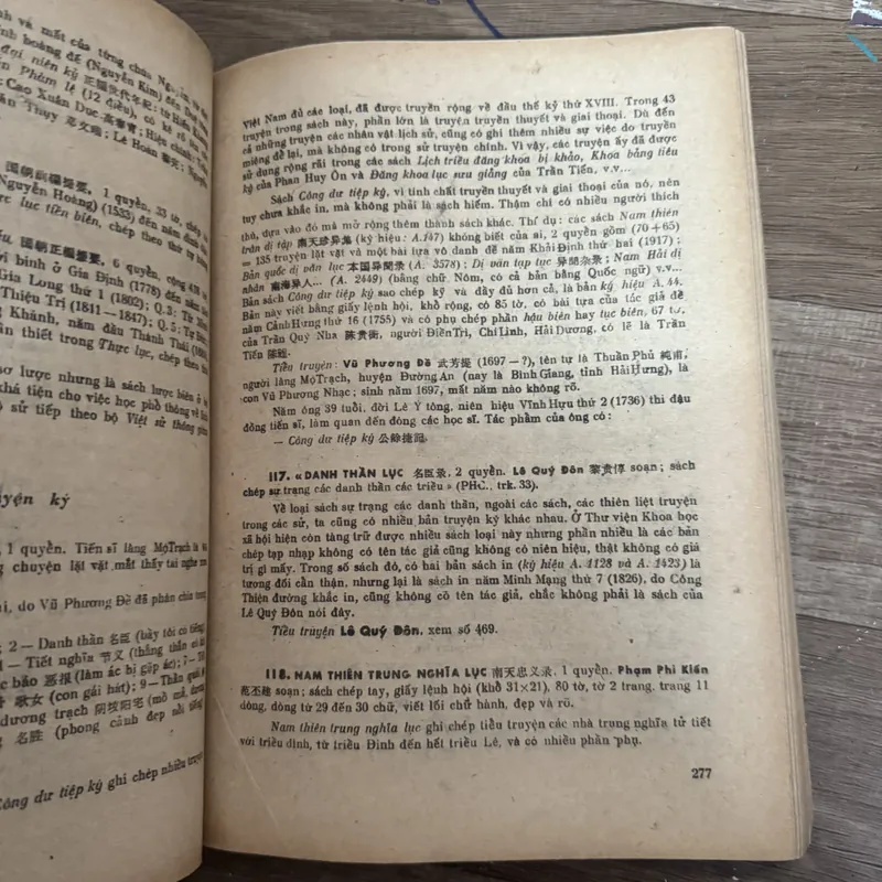 Tìm hiểu kho sách tháng nôm tập 1 570946