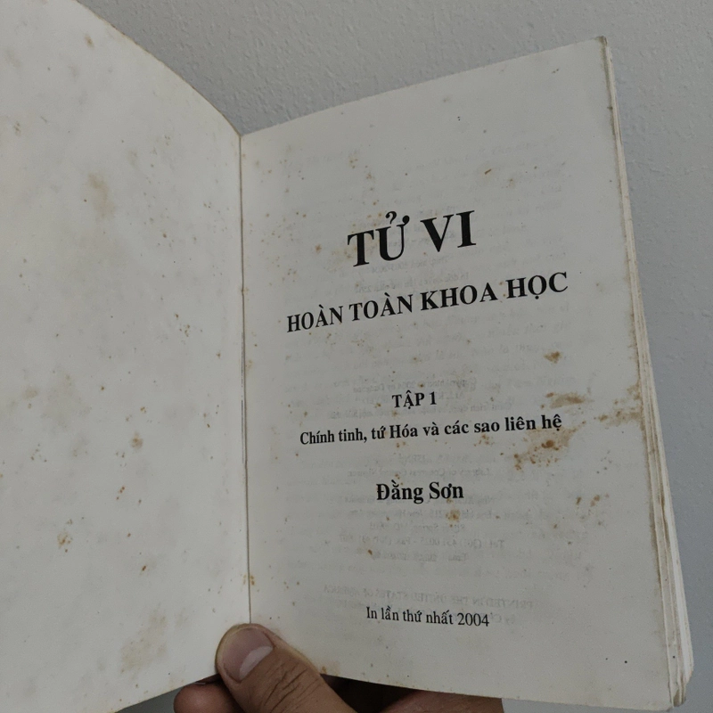 Tử Vi Hoàn Toàn Khoa Học - Tập 1 503708