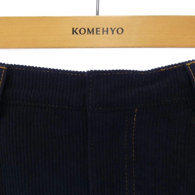 【Mã giảm giá】VIVIENNE TAM váy 649600