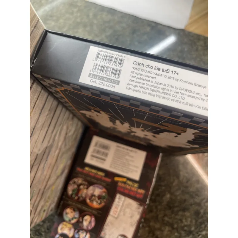 Bộ 23 tập truyện Thanh gươm diệt quỷ 689304