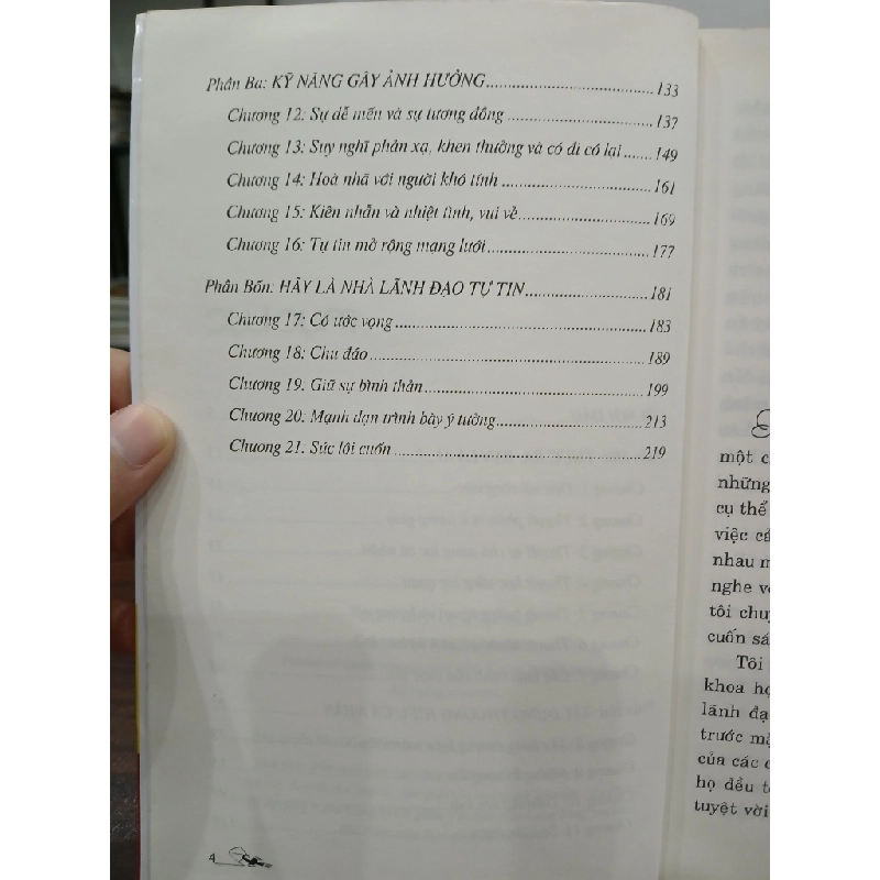 Tự tin trong công việc – Ros Taylor 552013