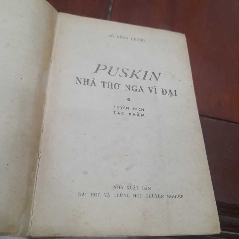 PUSKIN Nhà thơ Nga vĩ đại 469350