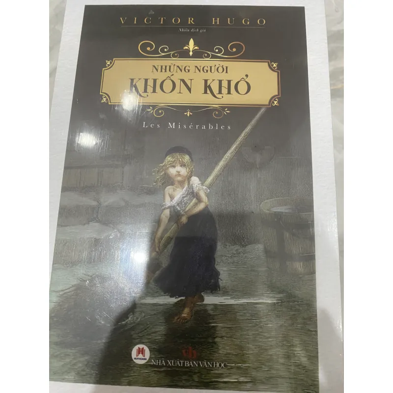 Bộ sách Những người khốn khổ (Bộ 3 quyển) 756427