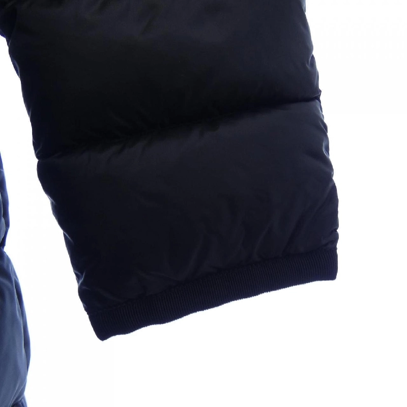 Áo khoác lông vũ MONCLER 634682