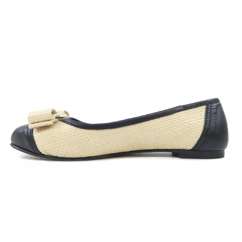 Giày bệt SALVATORE FERRAGAMO - Hàng hiệu Authentic 828639