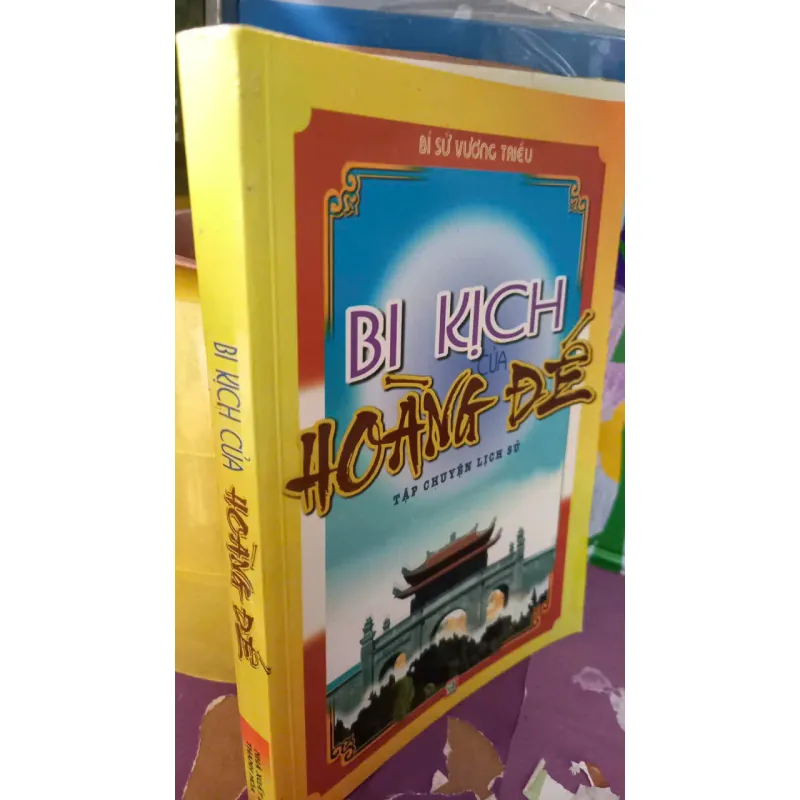 bi kịch hoàng đế 1005896