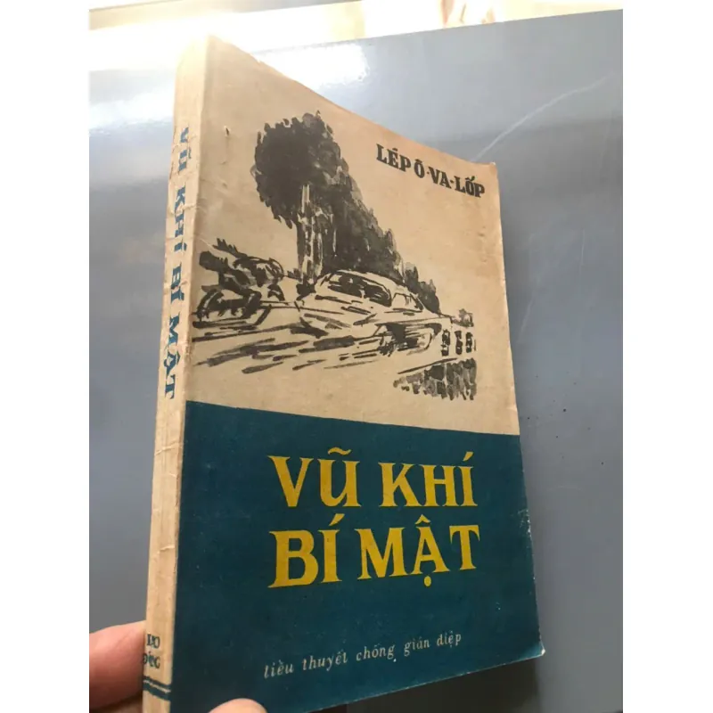 VŨ KHÍ BÍ MẬT - Lev Ovalov 598240