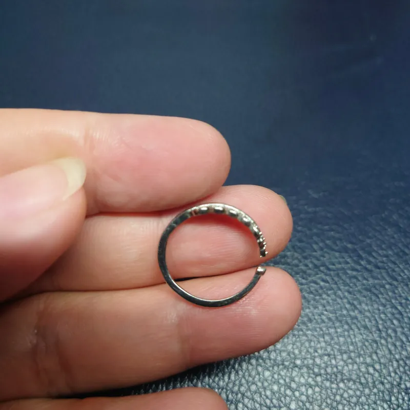 NHẪN BẠC HÌNH LÁ  560982